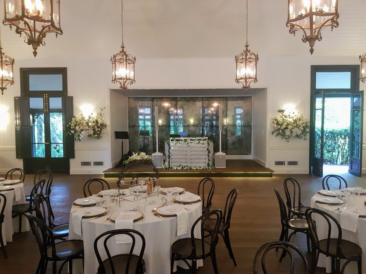 JASPERS BERRY wedding DJ — South Coast