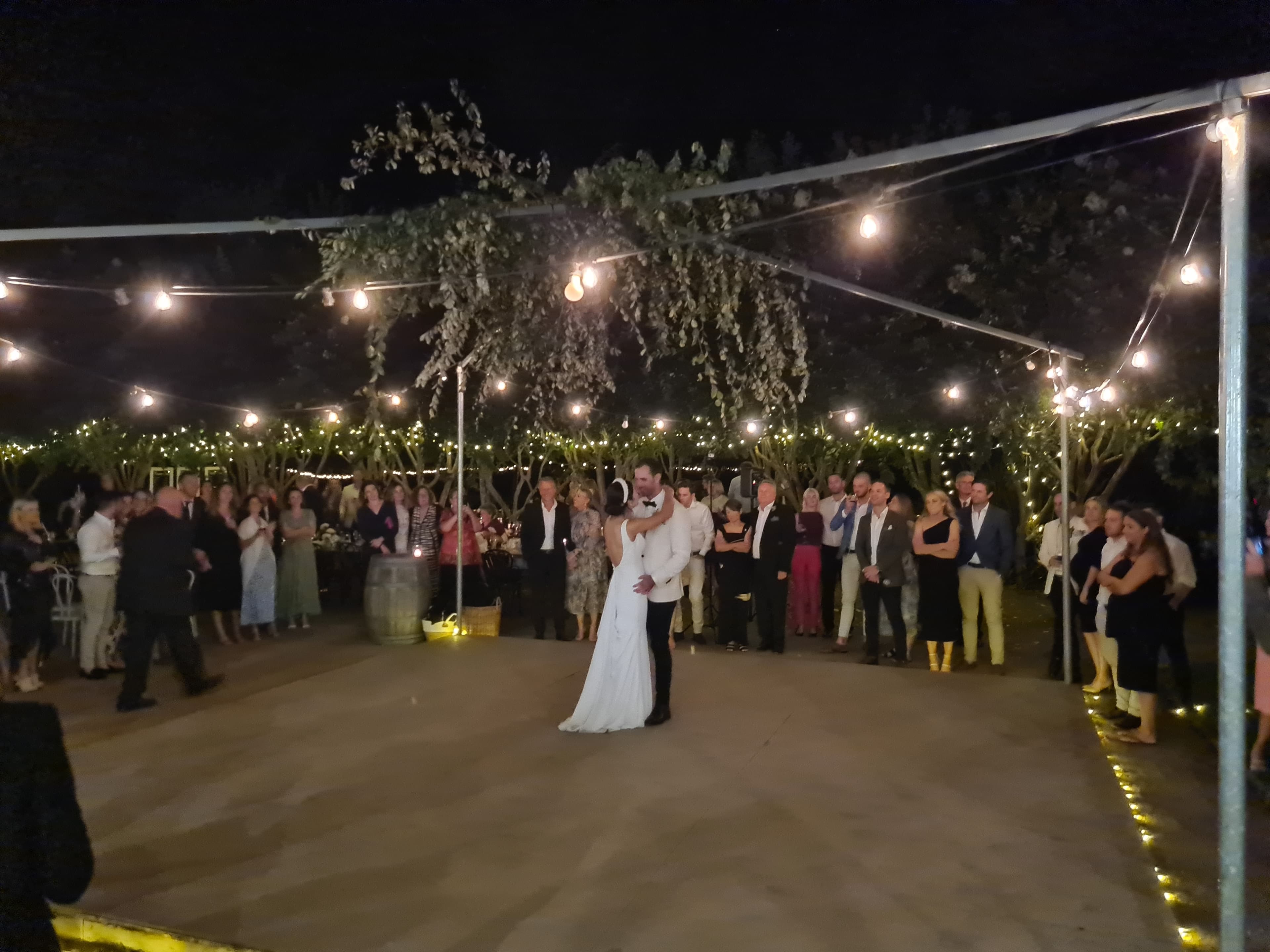 MERRIBEE HOUSE wedding DJ — Nowra