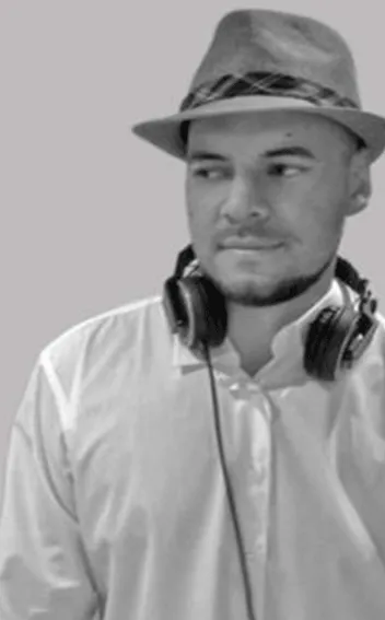 Dan Searle, Ultimate DJs DJ and MC